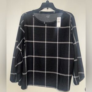 LOFT Black & White Knit Top SZ: L